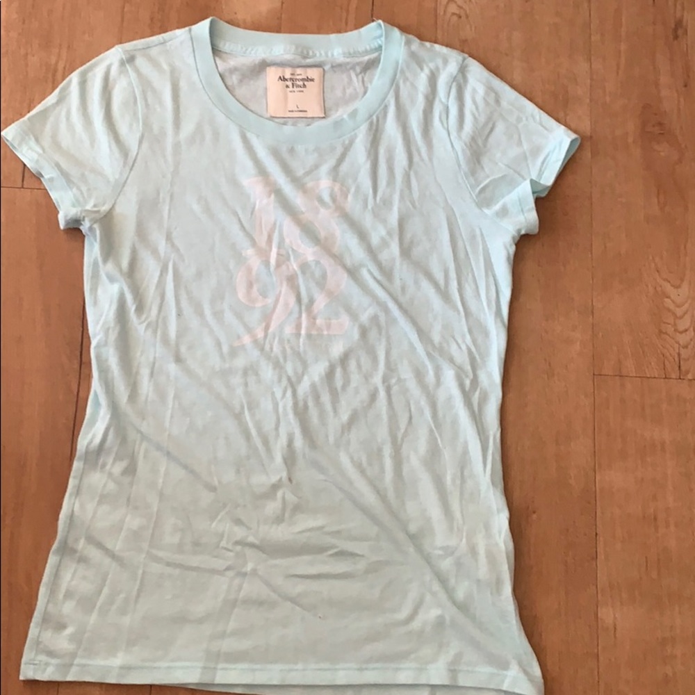 L A&F shirt